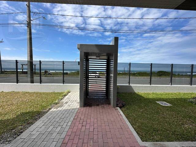 Cobertura para Venda em Matinhos - 4